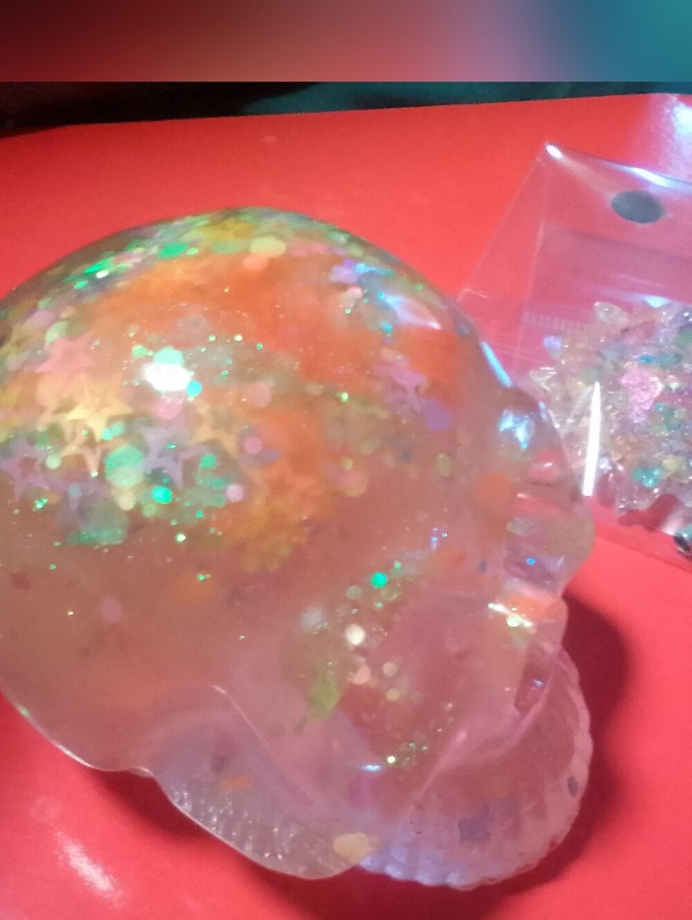 Iridescent Glitter Skull Figurine - Pink/Orange/Green Sparkle